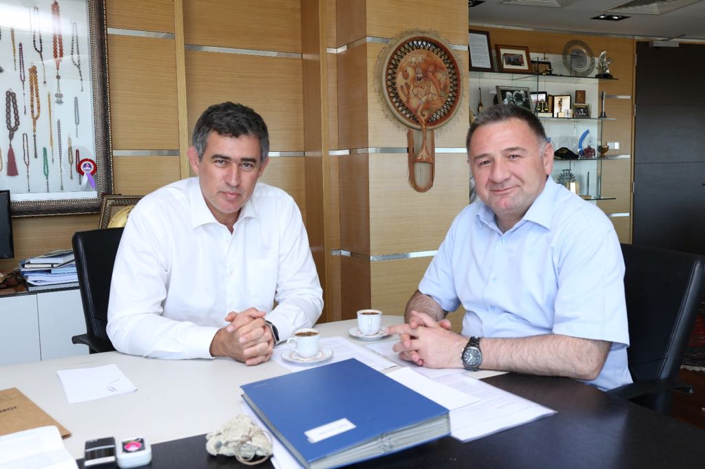 kayseri barosu baskani av cavit dursun tbb baskani av metin feyzioglu nu ziyaret etti turkiye barolar birligi